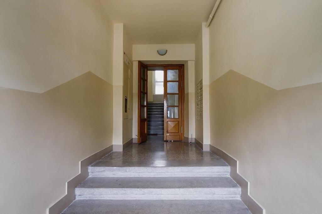 Urocze Mieszkanie W Krakowskiej Kamienicy Exteriér fotografie